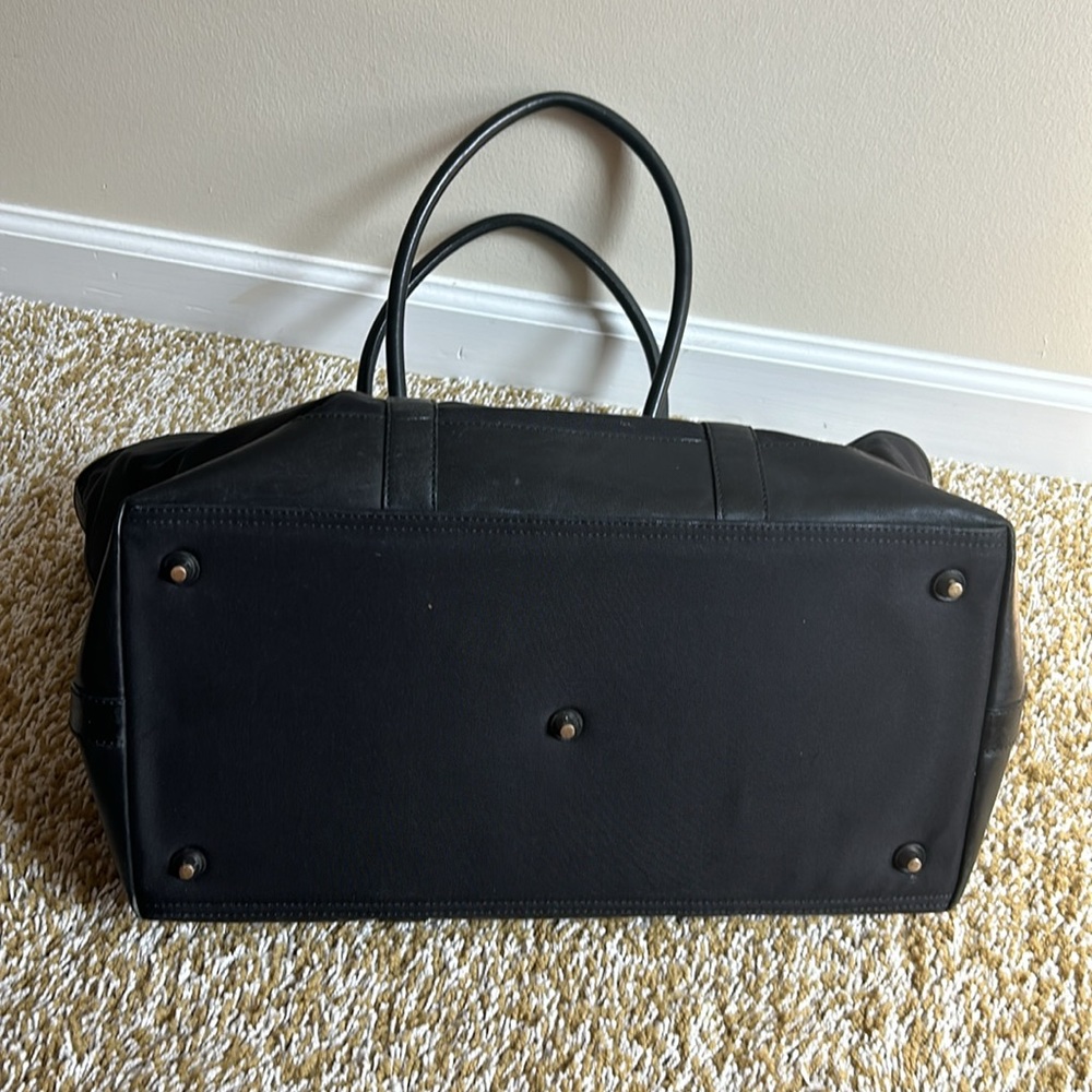 Coach - Picture 5 of 14